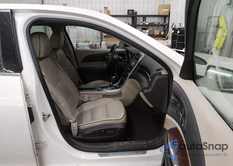 2013 Chevrolet Malibu 2Lz z USA, uszkodzony, nr VIN 1G11J5SX2DF343655